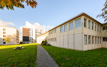 Espace Pierre et Marie CURIE