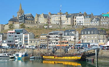 Festival des Voiles de Travail archives 2022. ©Flora Gelot - Coll. Ville de Granville