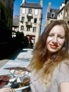 Rose Warda Une nouvelle fresque artistique éphémère place Cambernon