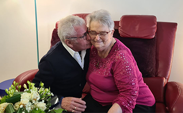 SLIDE Senior Love acte 1