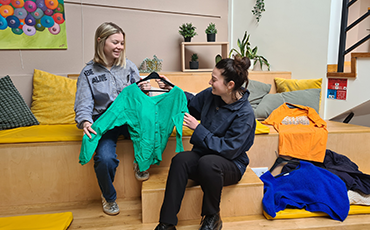 Friperie solidaire centre social Agora mars 2026