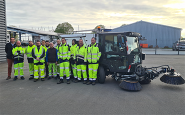Balayeuse service propreté urbaine Granville